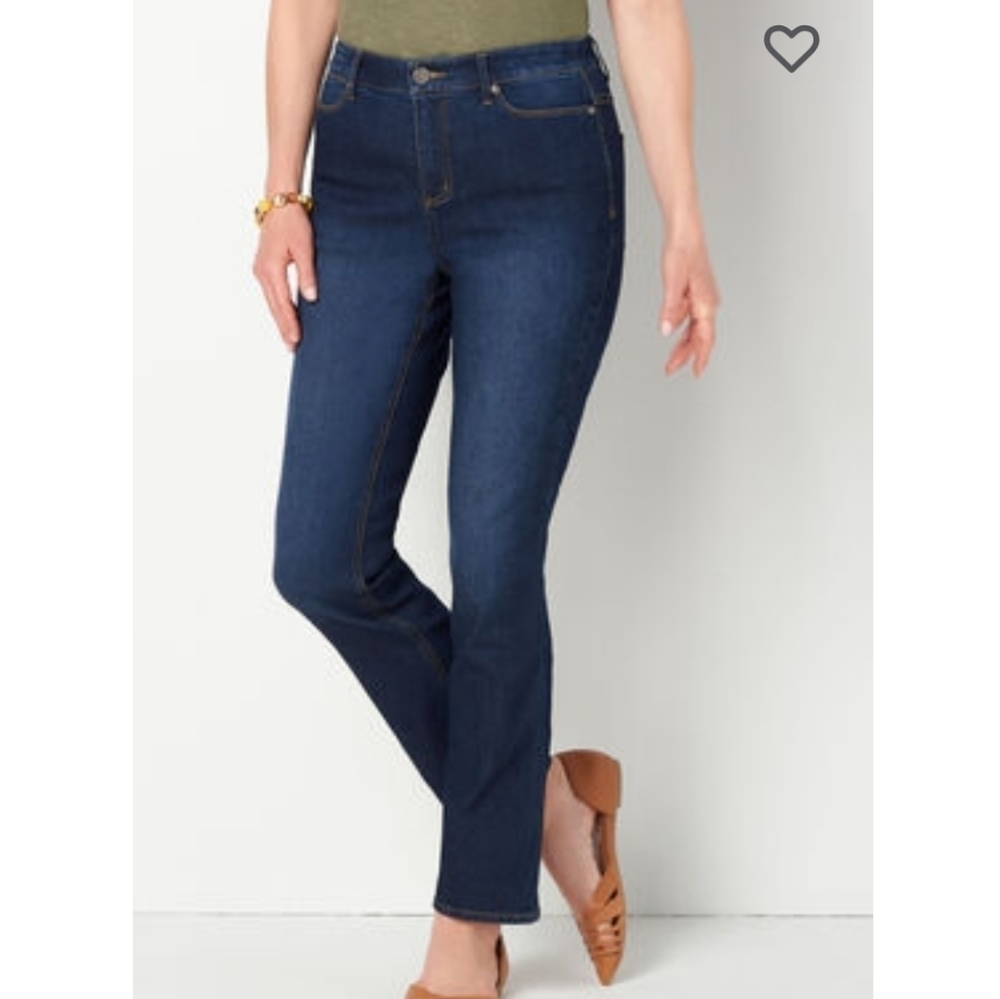 Christopher & Banks Relaxed Fit Straight Leg Jean - Size 4S